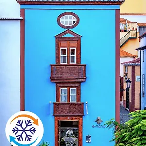 https://suites-plaza-vandale.in-canary-islands.com